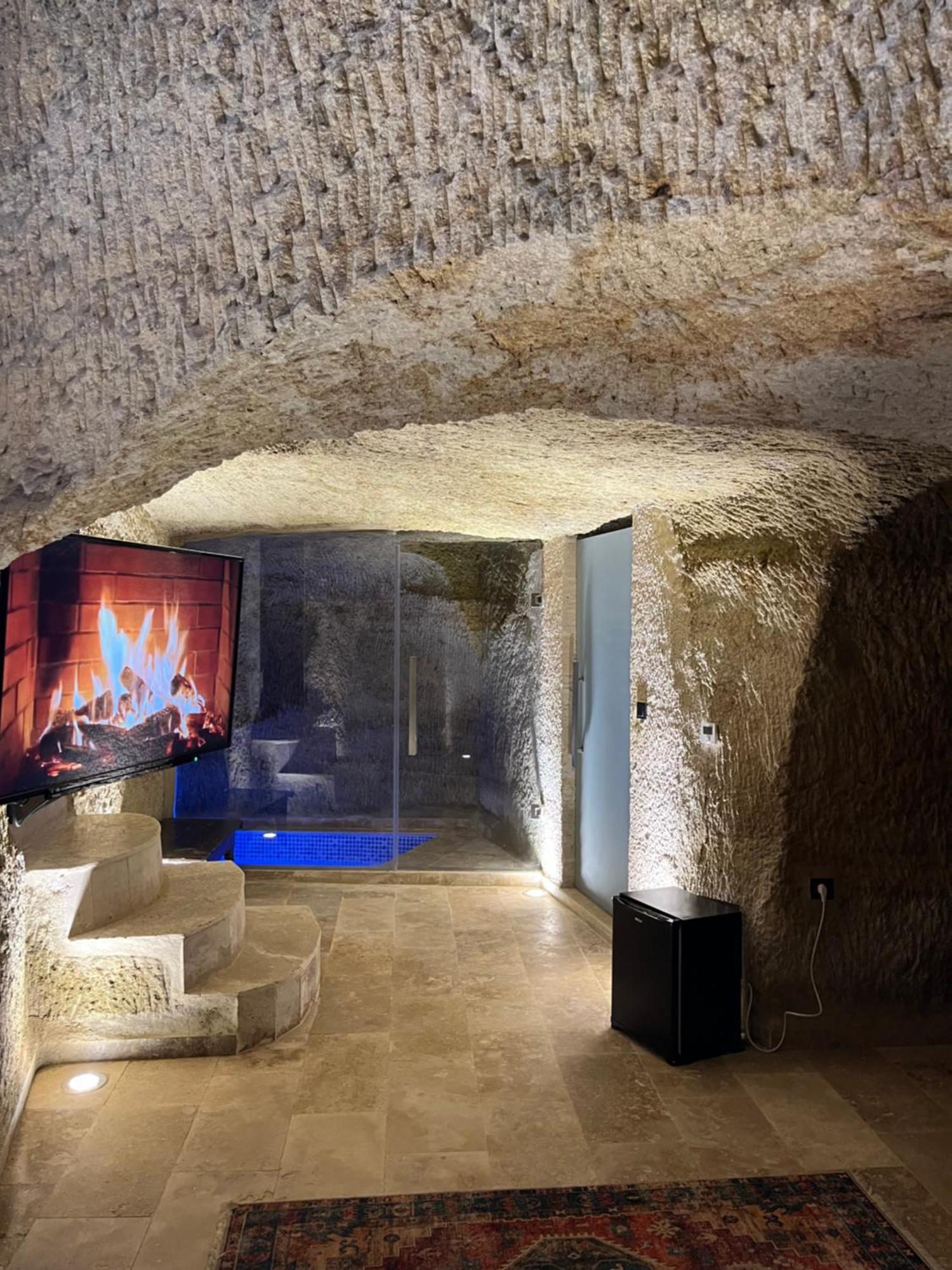 Chakra Special Caves Ξενοδοχείο Ουργκούπ Εξωτερικό φωτογραφία
