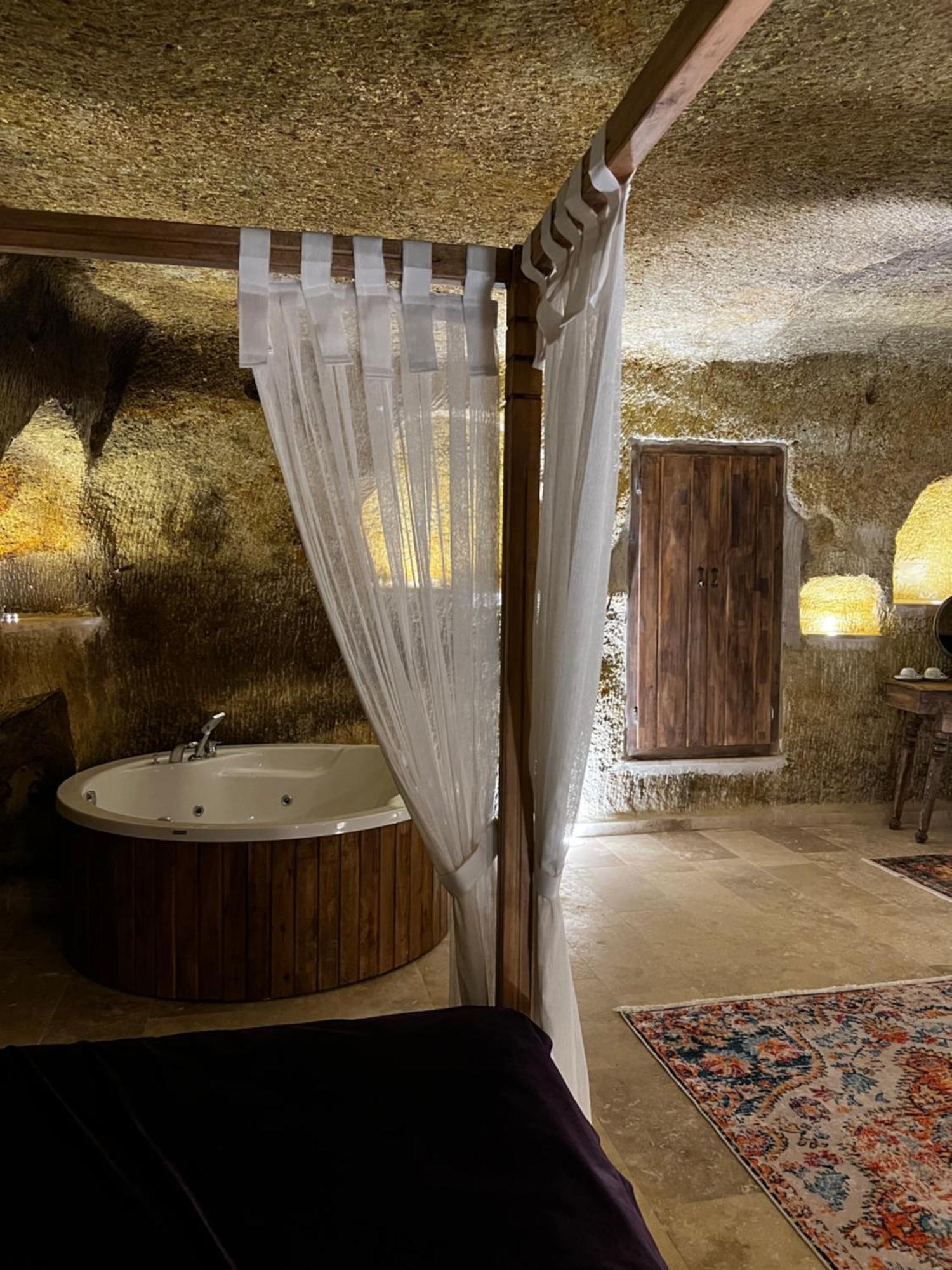 Chakra Special Caves Ξενοδοχείο Ουργκούπ Εξωτερικό φωτογραφία